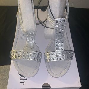 Brand new East 5th sandals